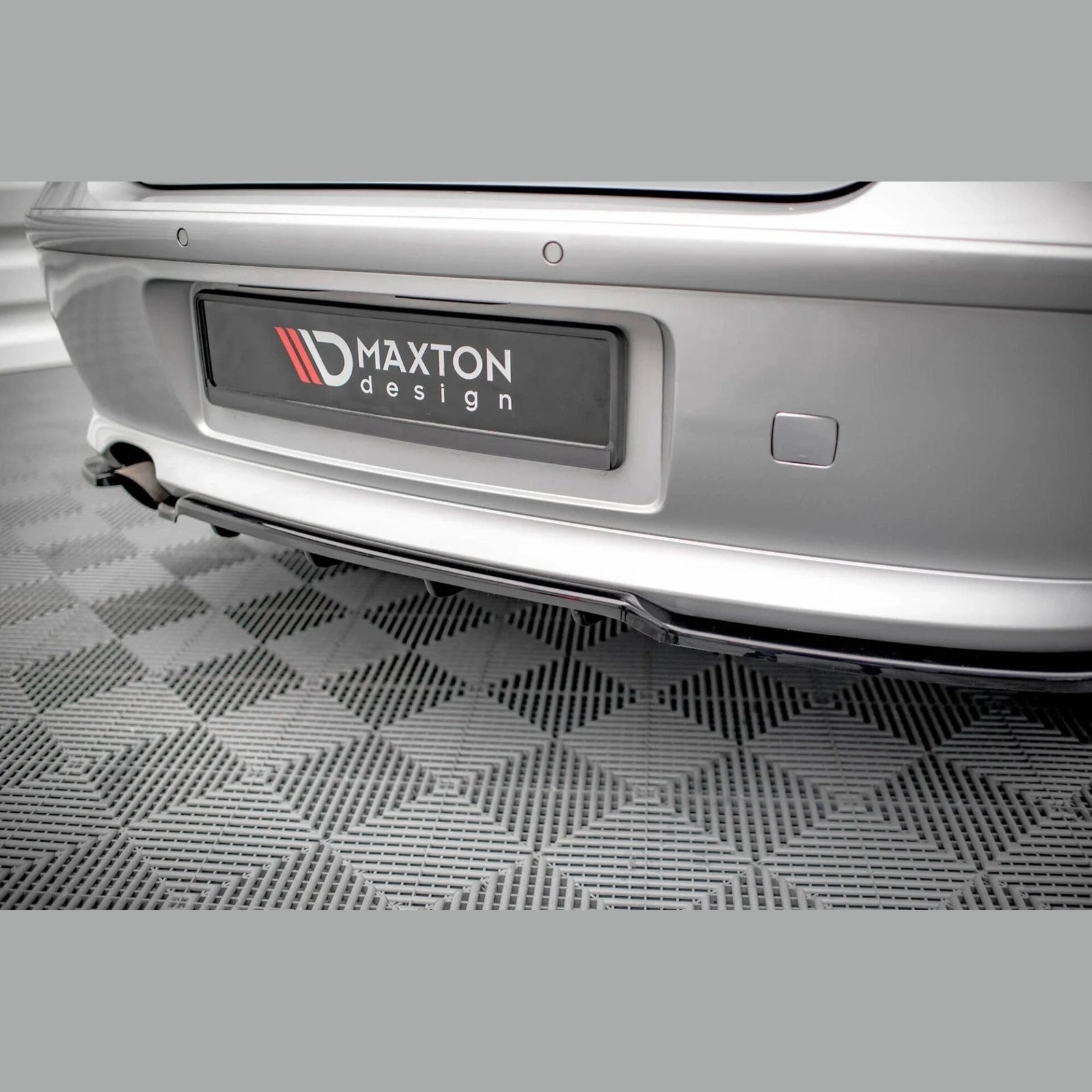 Achterbumper Splitter - BMW 1 Serie E81 / E87 - Maxton Design | 2007-2012