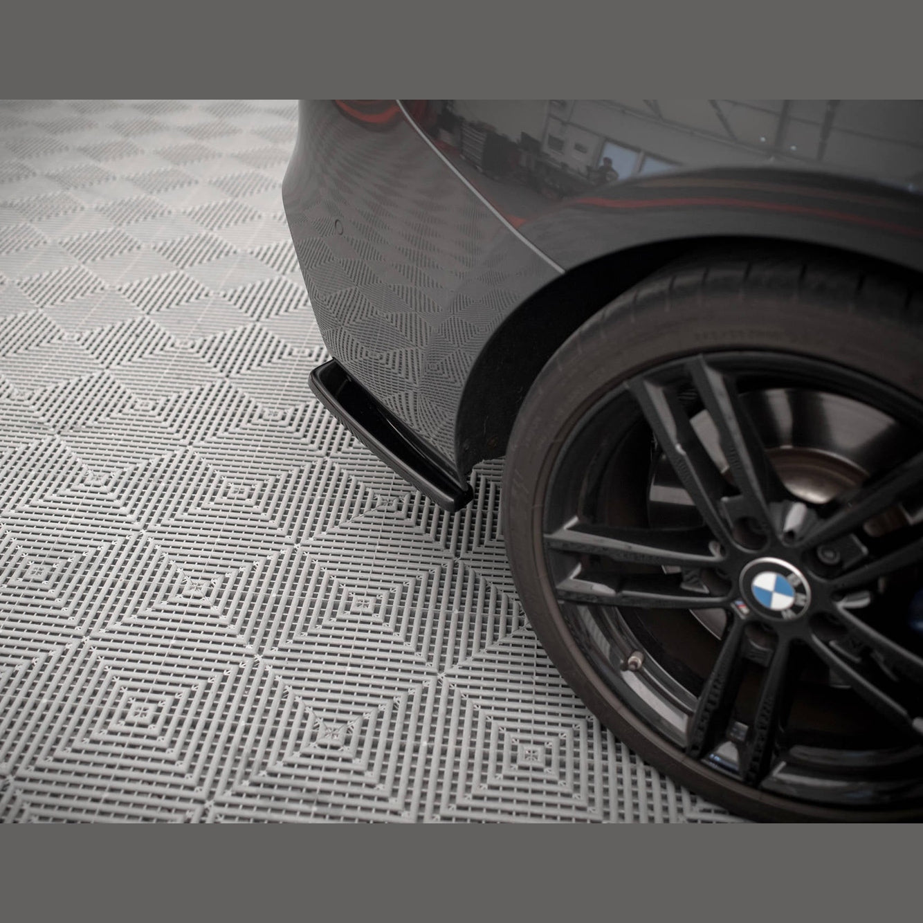 Achterbumper Splitters V2 - BMW F20LCI / F21LCI - M Pakket - Maxton Design | 2015-2019