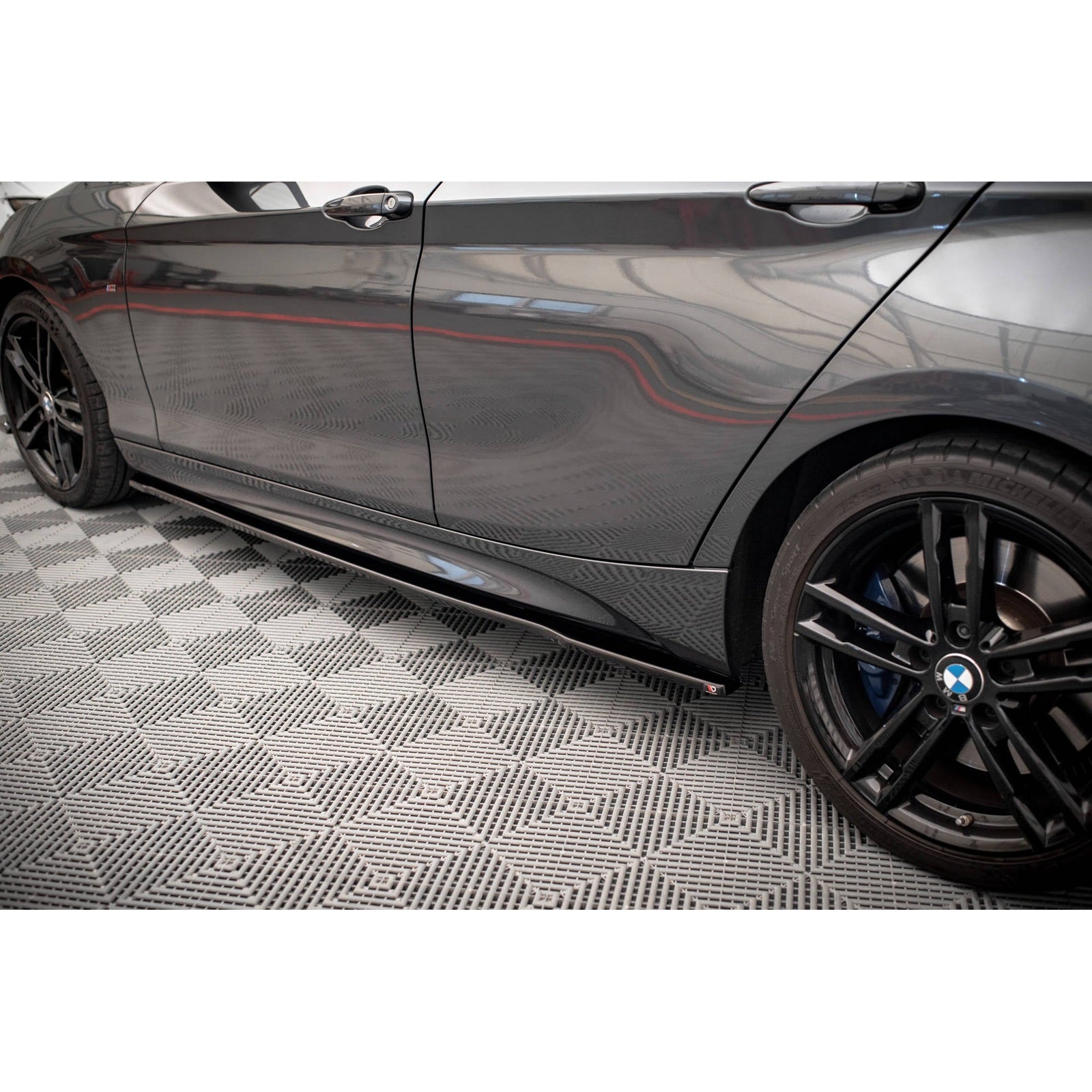 Side Skirt Extensions V2 - BMW 1 Serie F20 - Maxton Design | 11-19