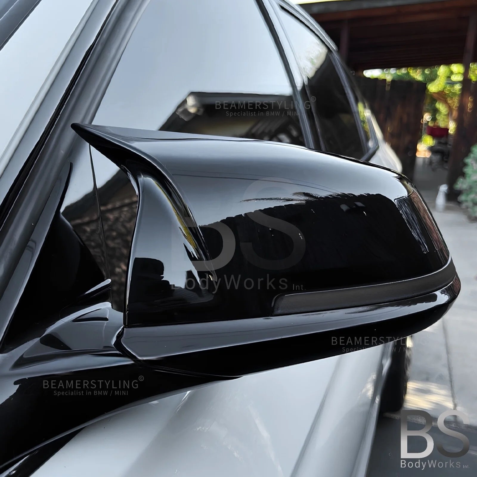 Spiegelkappen - BMW F20 / F21 / F22 / F87 / F23 / F30 / F31 / F32 / F33 / F34 / F36 / I3 / E84 - M Look - Hoogglans Zwart