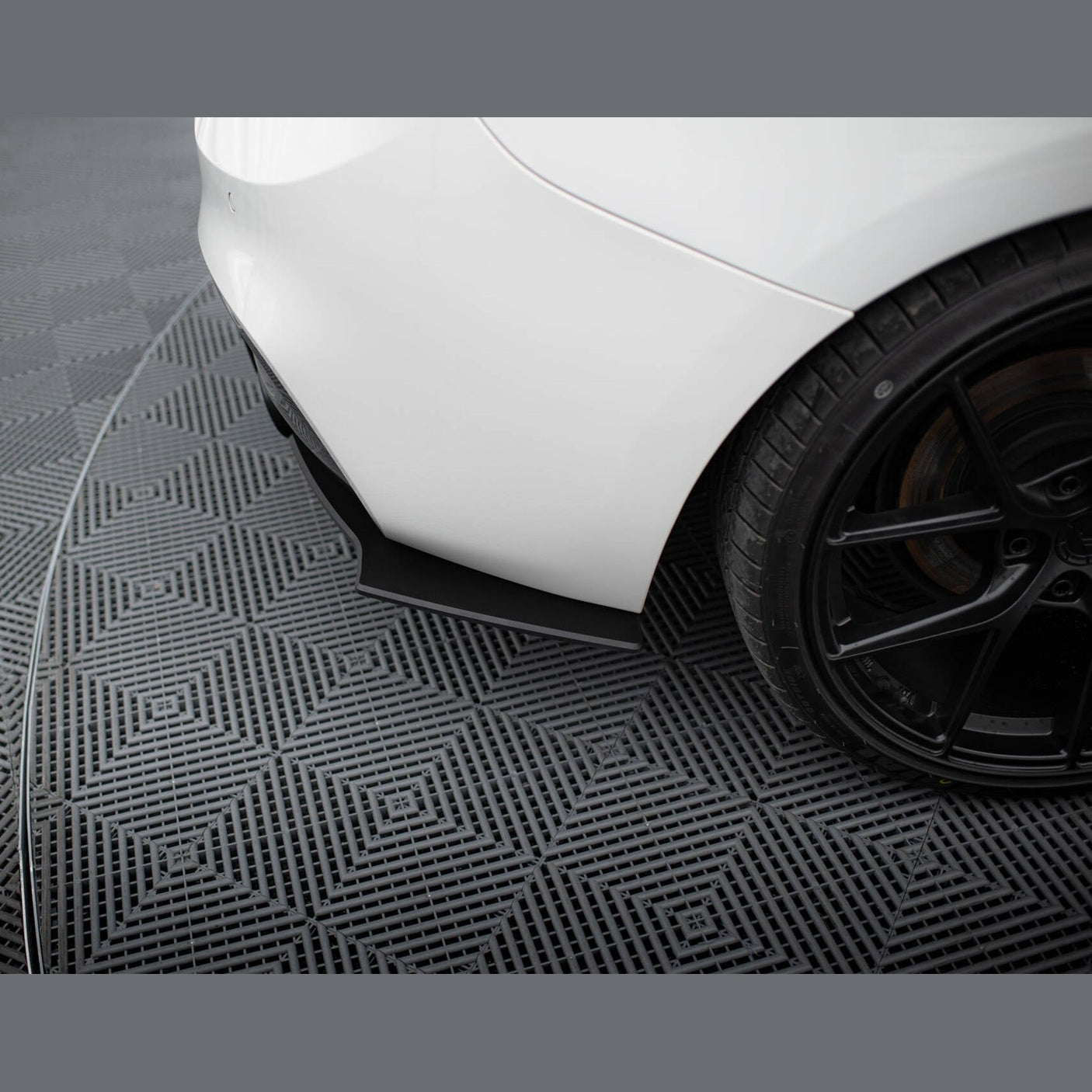 Street Pro Achterbumper Splitters V2 - BMW F20LCI / F21LCI - M Pakket - Maxton Design | 2015-2019