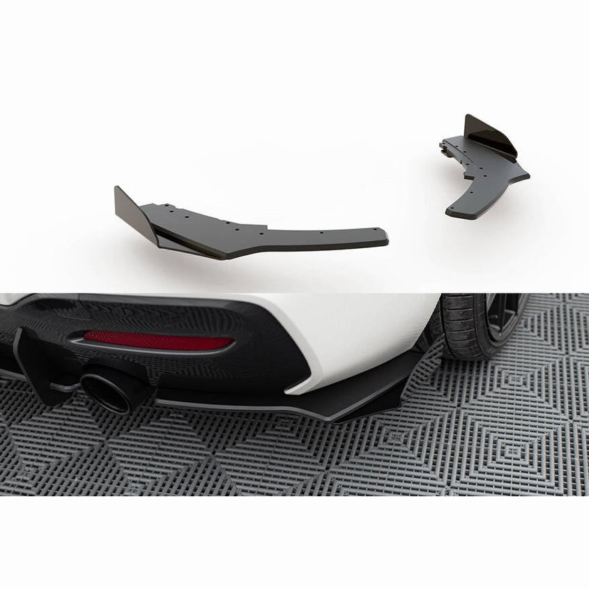 Street Pro Achterbumper Splitters V2 + Vinnen - BMW F20LCI / F21LCI - M Pakket - Maxton Design | 2015-2019