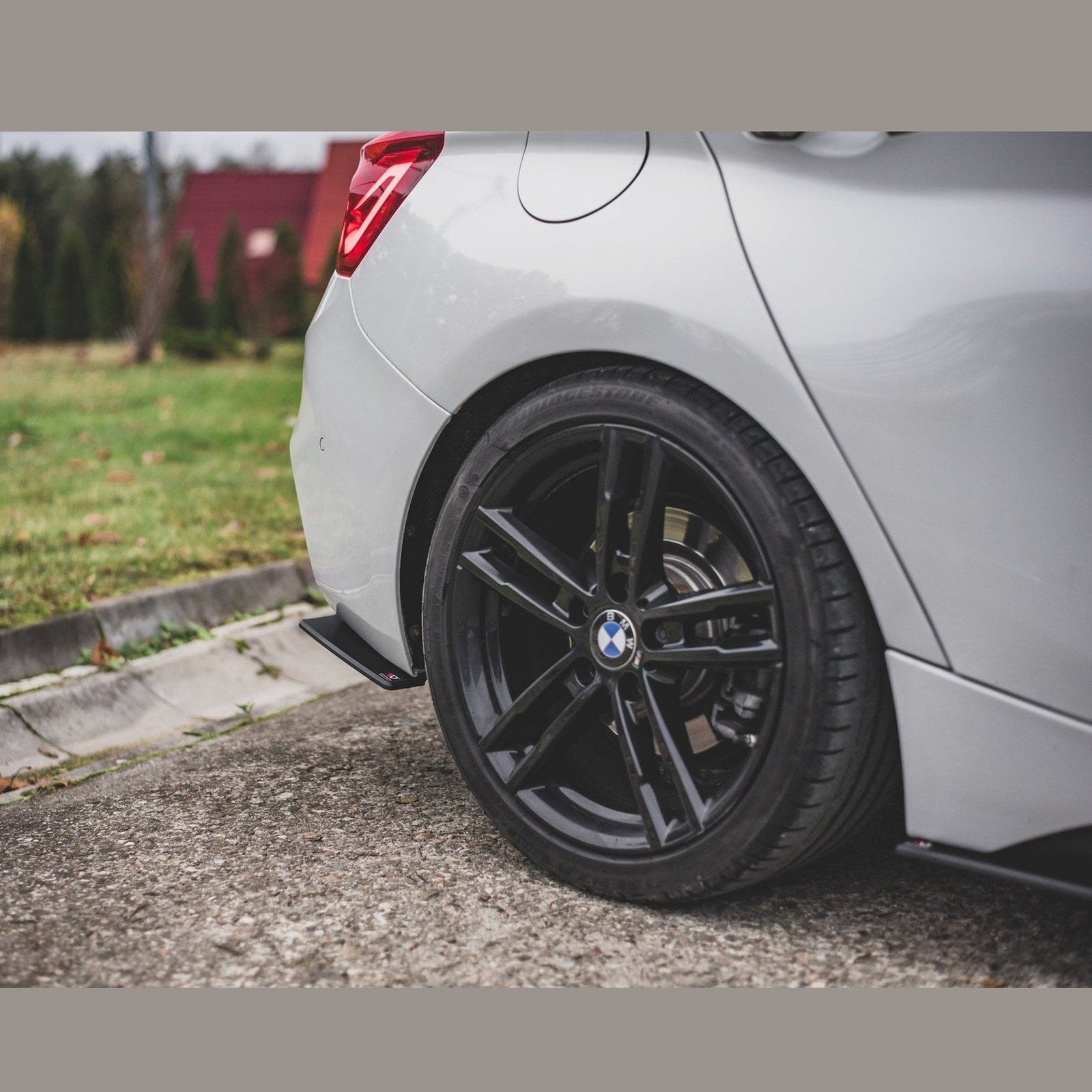 Street Pro Achterbumper Splitters V3 - BMW F20LCI / F21LCI - M Pakket - Maxton Design | 2015-2019