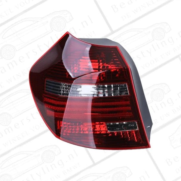 Achterlicht - BMW E81 & E87 - Rood/Smoke | 07-12 — Links (Bestuurderskant) - Beamerstyling.nl