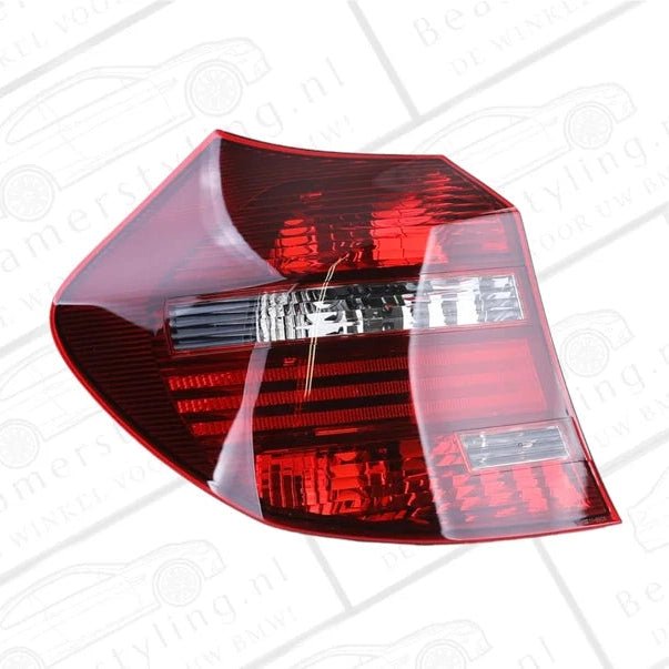 Achterlicht - BMW E81 & E87 - Rood/Smoke | 07-12 — Links (Bestuurderskant) - Beamerstyling.nl