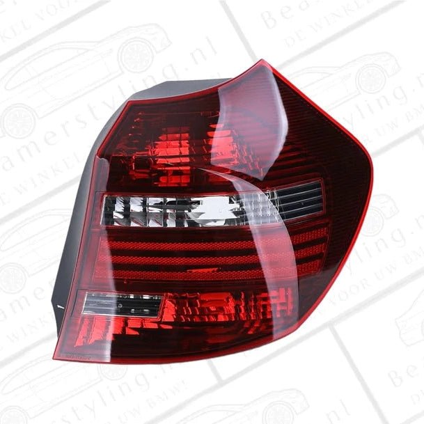 Achterlicht - BMW E81 & E87 - Rood/Smoke | 07-12 — Rechts (Bijrijderskant) - Beamerstyling.nl