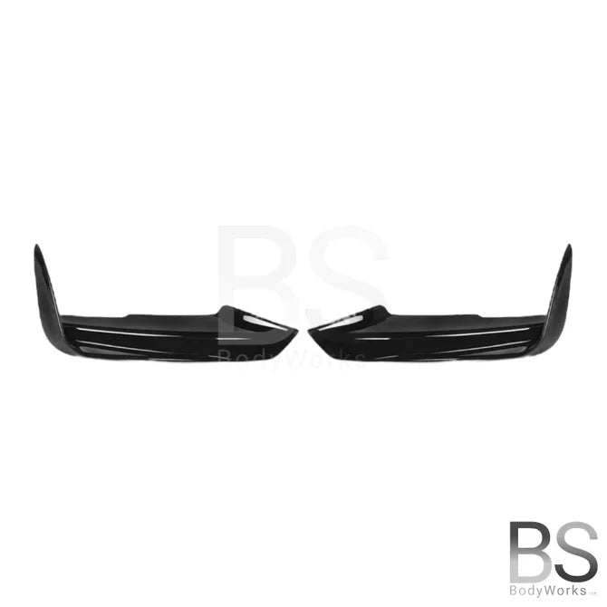 Canards - BMW F30 / F31 - Voor M Pakket - Hoogglans Zwart | 12 - 19 - Beamerstyling.nl