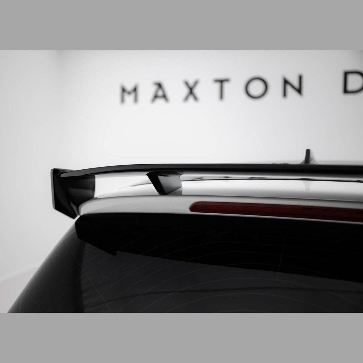 Dakspoiler - BMW 1 Serie F20 / F21 - Maxton Design | 2011 - 2019 - Beamerstyling.nl