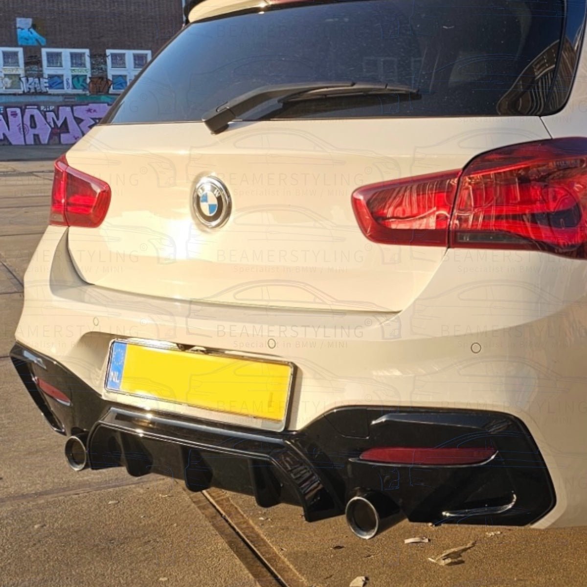 Diffuser - BMW 1 Serie F20LCI / F21LCI - M Performance Look - M135I/M140I - Hoogglans Zwart | 03/2015 - 2019 - Beamerstyling.nl