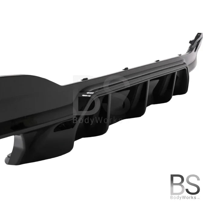 Diffuser - BMW G30 / G31 - M5 Look - Hoogglans Zwart | 17 - 23 - Beamerstyling.nl