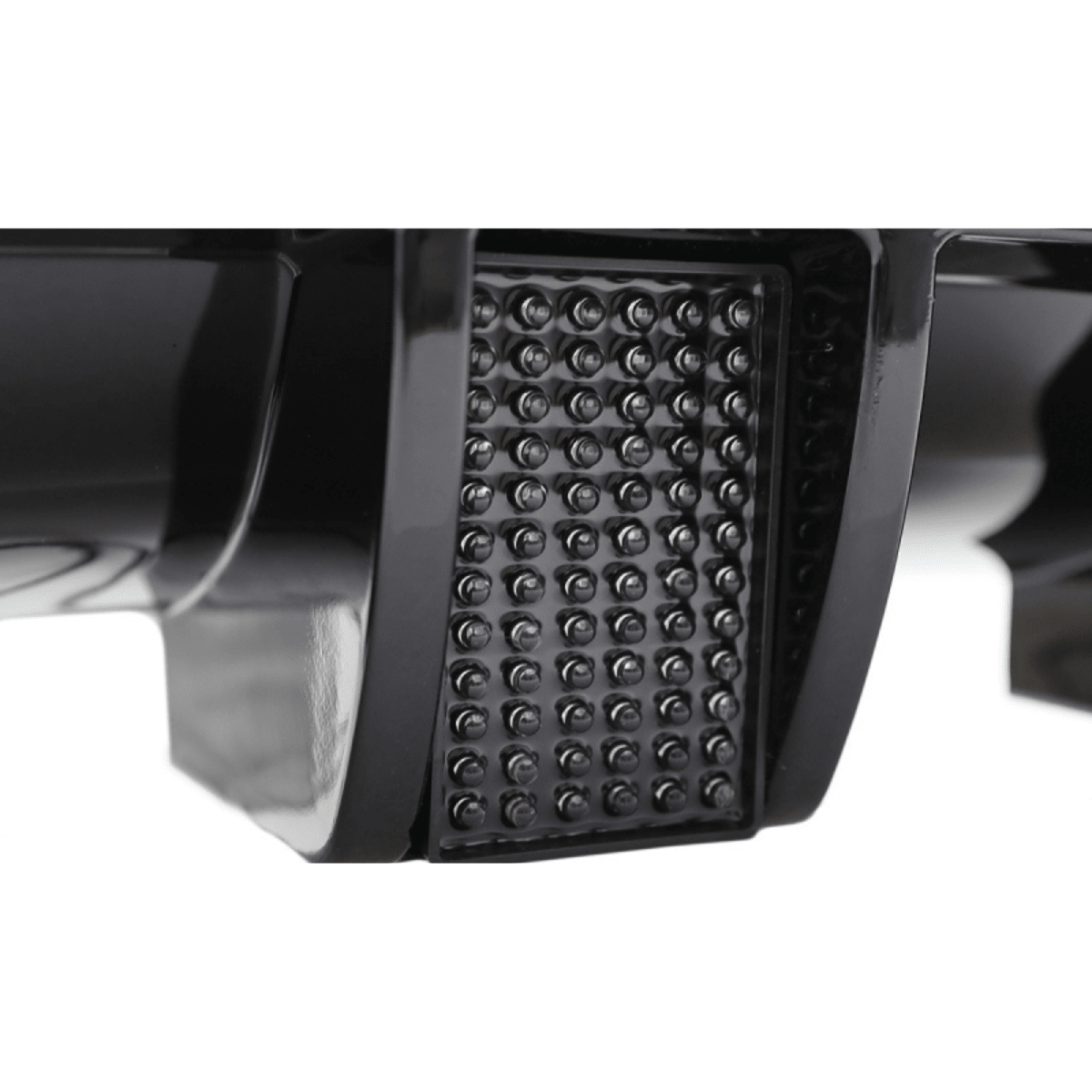 Diffuser - BMW M3 F80 | BMW M4 F82 F83 - Hoogglans Zwart - Met LED Remlicht | 13 - 18 - Beamerstyling.nl