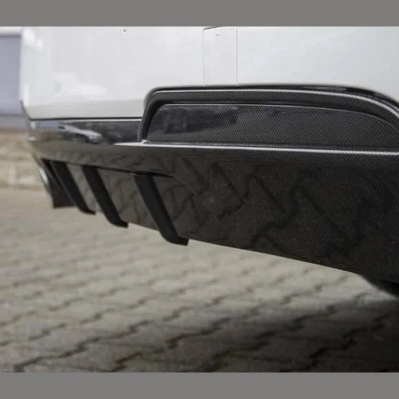 Diffuser M Performance Hoogglans Carbon Look BMW 5 Serie F10 / F11 — 1 Uitlaat Links + 1 Uitlaat Rechts (535) - Beamerstyling.nl