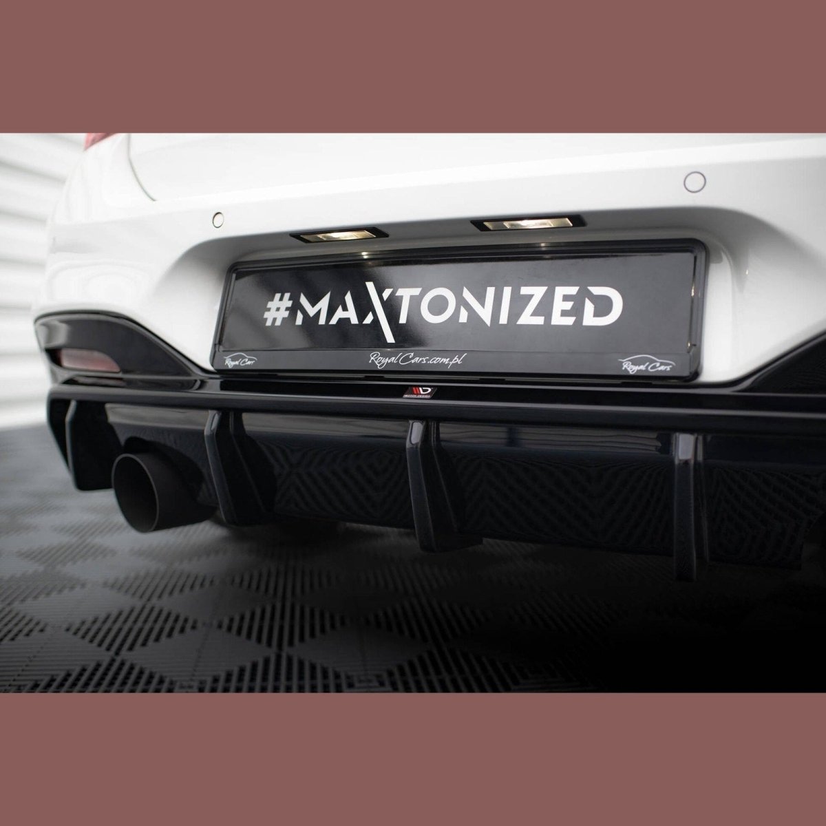 Diffuser V3 - BMW F20LCI / F21LCI - 1 Uitlaat Links - Maxton Design | 2015 - 2019 - Beamerstyling.nl