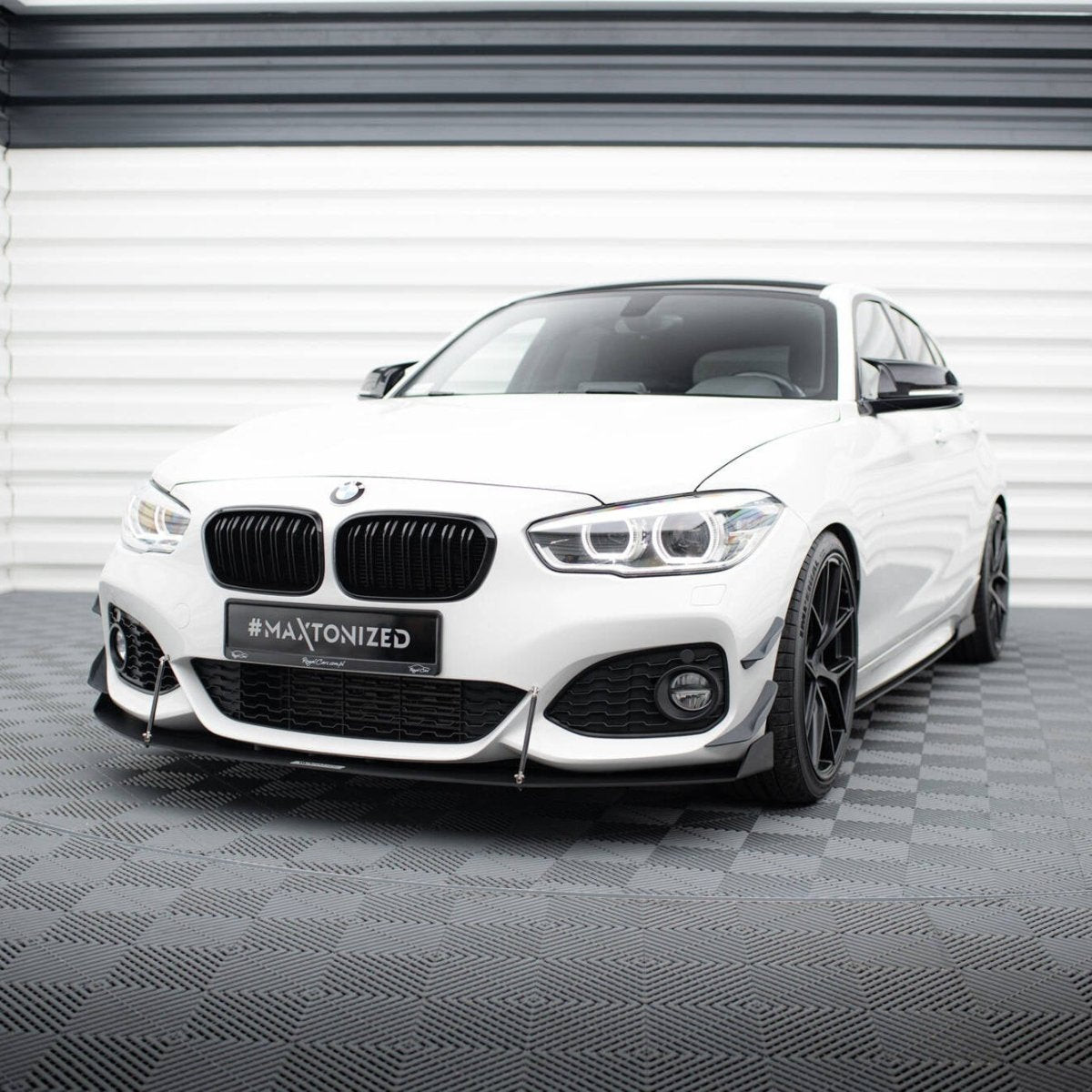 Front Lip Racing V2 - BMW F20LCI / F21LCI - Maxton Design | 2015 - 2019 - Beamerstyling.nl