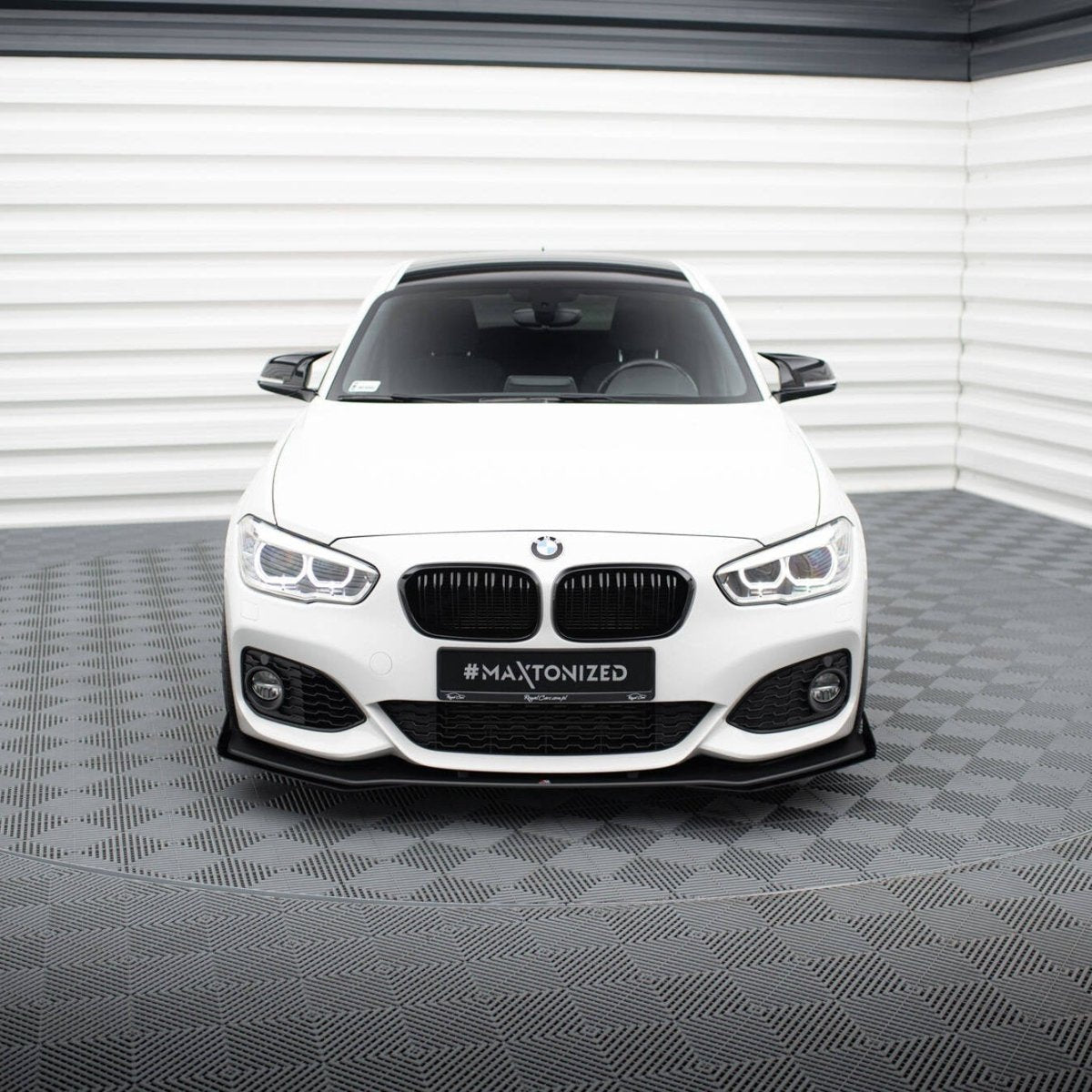 Front Lip V3 + Vinnen - BMW F20LCI / F21LCI - Street Pro - Maxton Design | 15 - 19 - Beamerstyling.nl