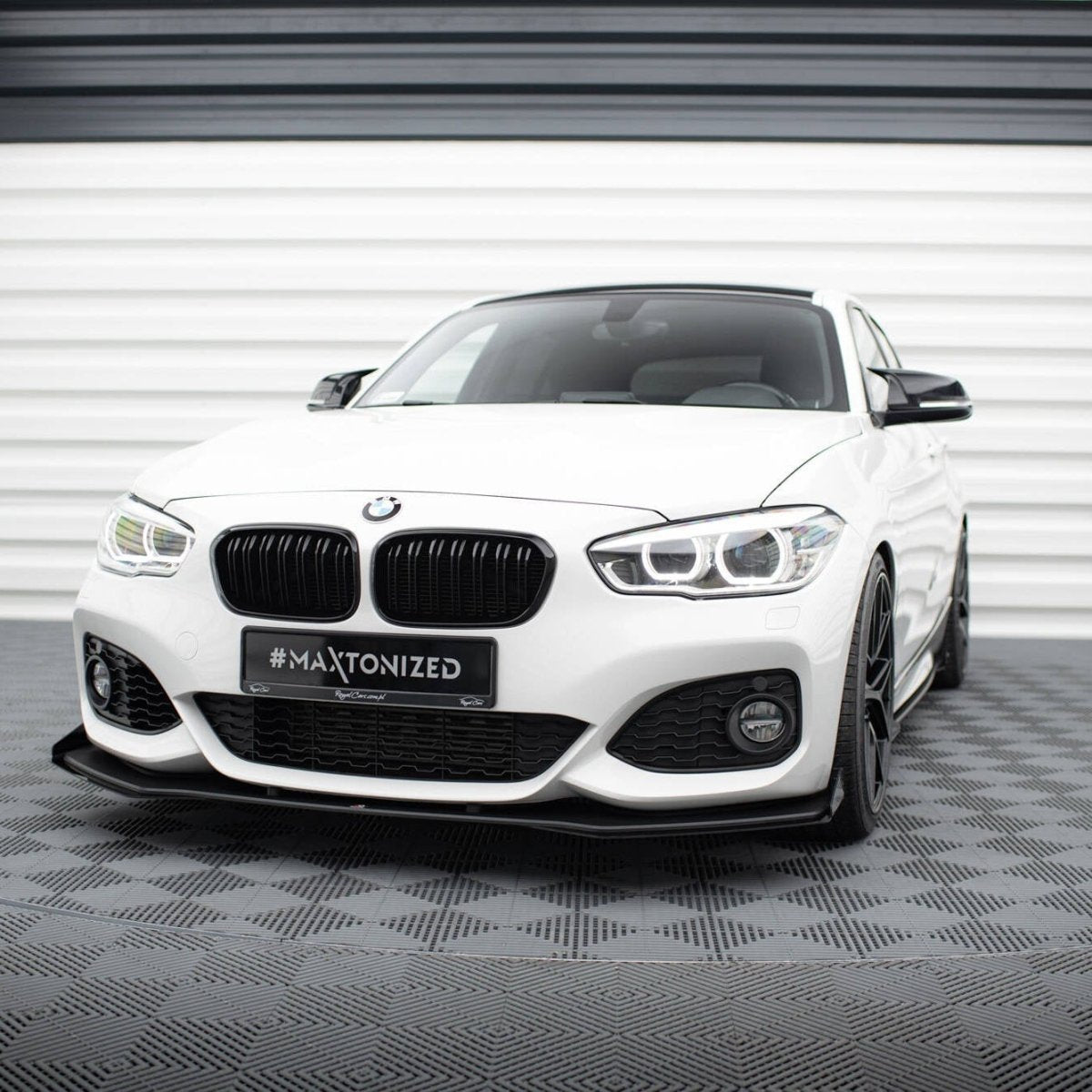 Front Lip V3 + Vinnen - BMW F20LCI / F21LCI - Street Pro - Maxton Design | 15 - 19 - Beamerstyling.nl