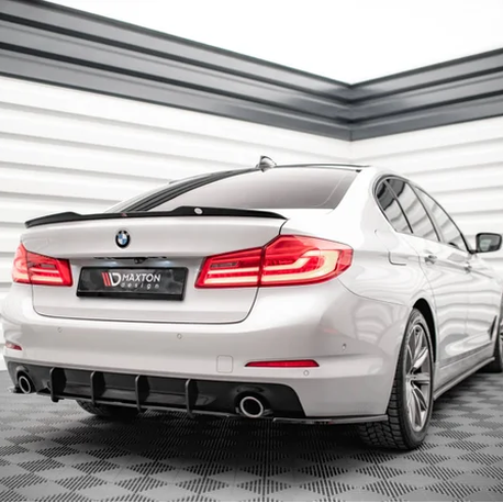 Street Pro Diffuser - BMW G30 / G31 - Maxton Design — Zwart