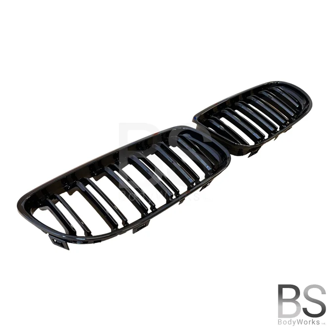 Nieren - BMW E90 / E91 - Hoogglans Zwart - Dubbele Spijlen | 2008-2013