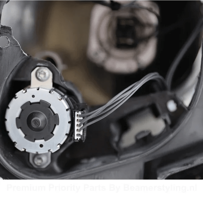 Koplamp - BMW X1 E84 - Valeo - H7 Halogeen | 12 - 15 - Beamerstyling.nl