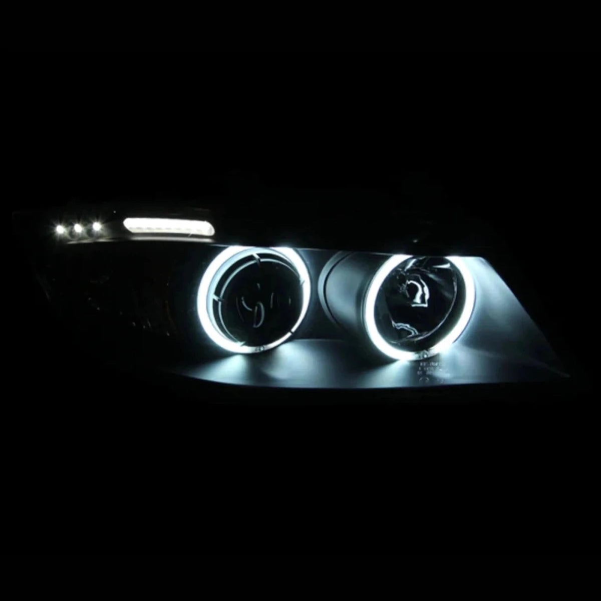 Koplampen H7 - BMW E90 / E91 - Ccfl Angel Eyes | 05-08 - Beamerstyling.nl