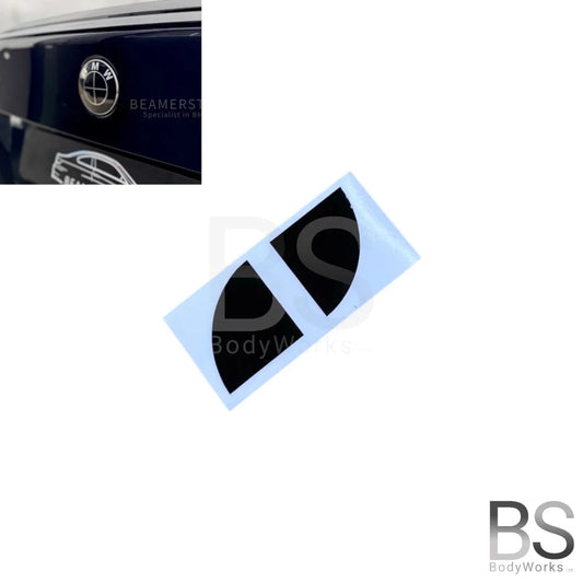 Logo embleem stickers - Hoogglans zwart - Voor 82mm embleem | 1 Set - Beamerstyling.nl