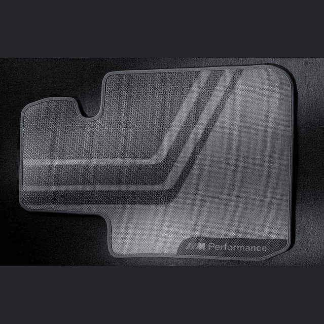 M Performance Vloermatten BMW 4 Serie F32 / F33/ F36 / F82 / F83 — Achterzijde - Beamerstyling.nl