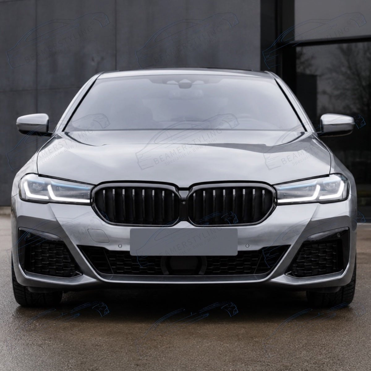 Nieren - BMW G30 / G31 LCI - Hoogglans Zwart | Zonder Camera - Beamerstyling.nl