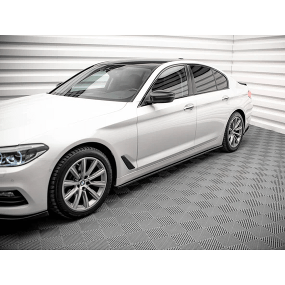 Side Skirt Extensions - BMW G30 / G31 - Maxton Design — Hoogglans Zwart - Beamerstyling.nl